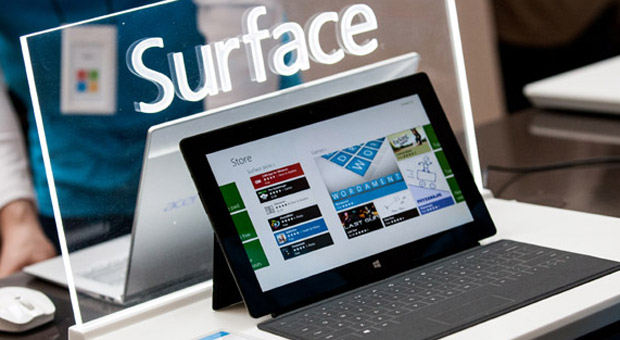 Das neue Surface Pro von Microsoft mit dem Betriebssystem Windows 8 Pro auf dem Diplay, hier in einem Microsoft Store in Las Vegas.