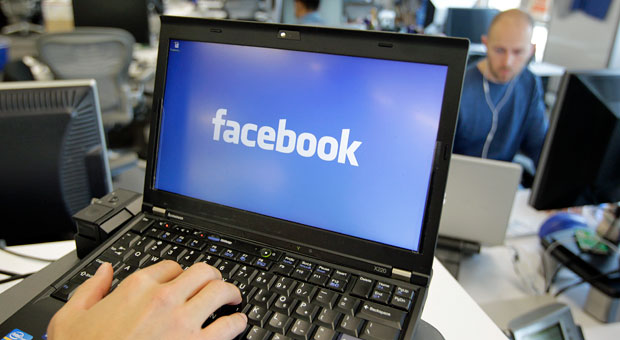 Ehe Sie Ihren Mitarbeitern erlauben, im Büro Facebook zu nutzen, sollten Sie Social Media Guidelines erstellen.