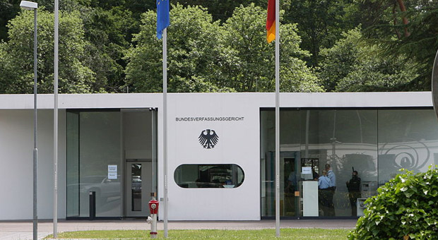 Der Dienstsitz des Bundesverfassungsgerichts in Karlsruhe während der Renovierung des Hauptsitzes im Schlossbezirk.