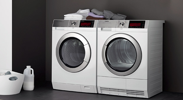 Die neuen Hausgeräte: Einmal schäumen, dampfen, pusten, bitte! | impulse