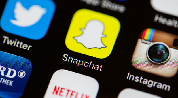 Immer neue Social-Media-Kanäle tun sich für Unternehmen auf. Dazu gehört für viele auch eine Snapchat-Strategie.