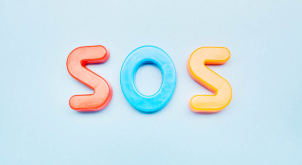 Soforthilfe in stressigen Situationen: Mit der 4-A-Strategie bleiben Sie ruhig und fokussiert.