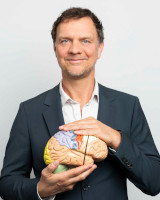 Portraitbild Volker Busch